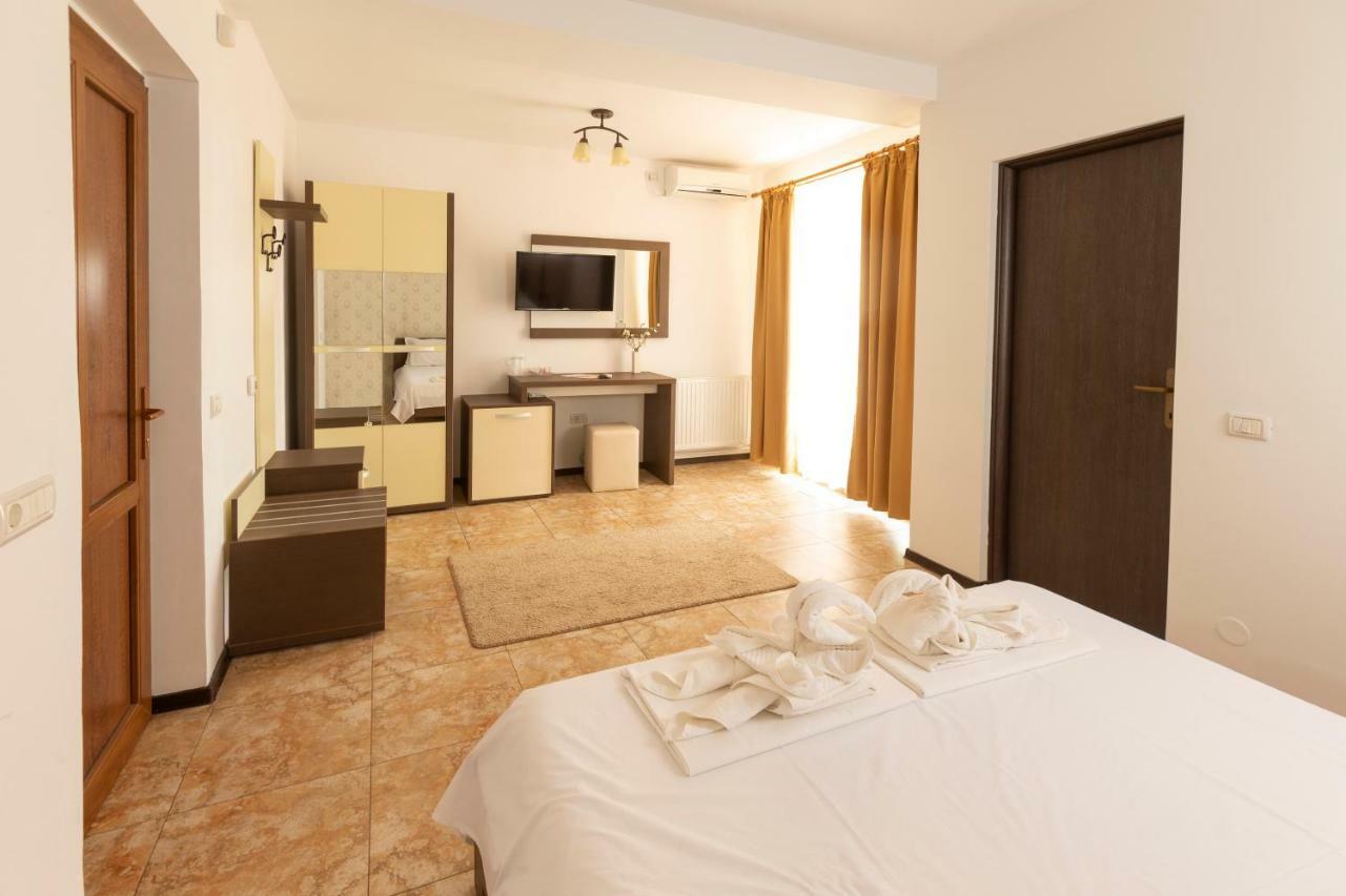 Hotel Rosiem House Techirghiol Esterno foto